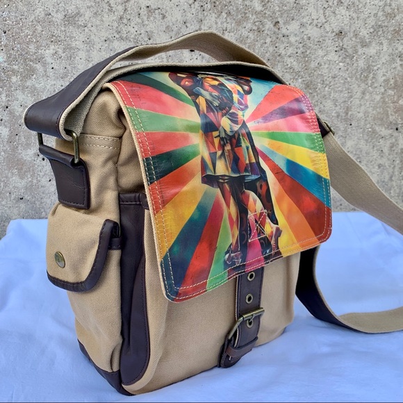 United Streets of Art Handbags - United Streets of Art |Unconditional Surrender Bag